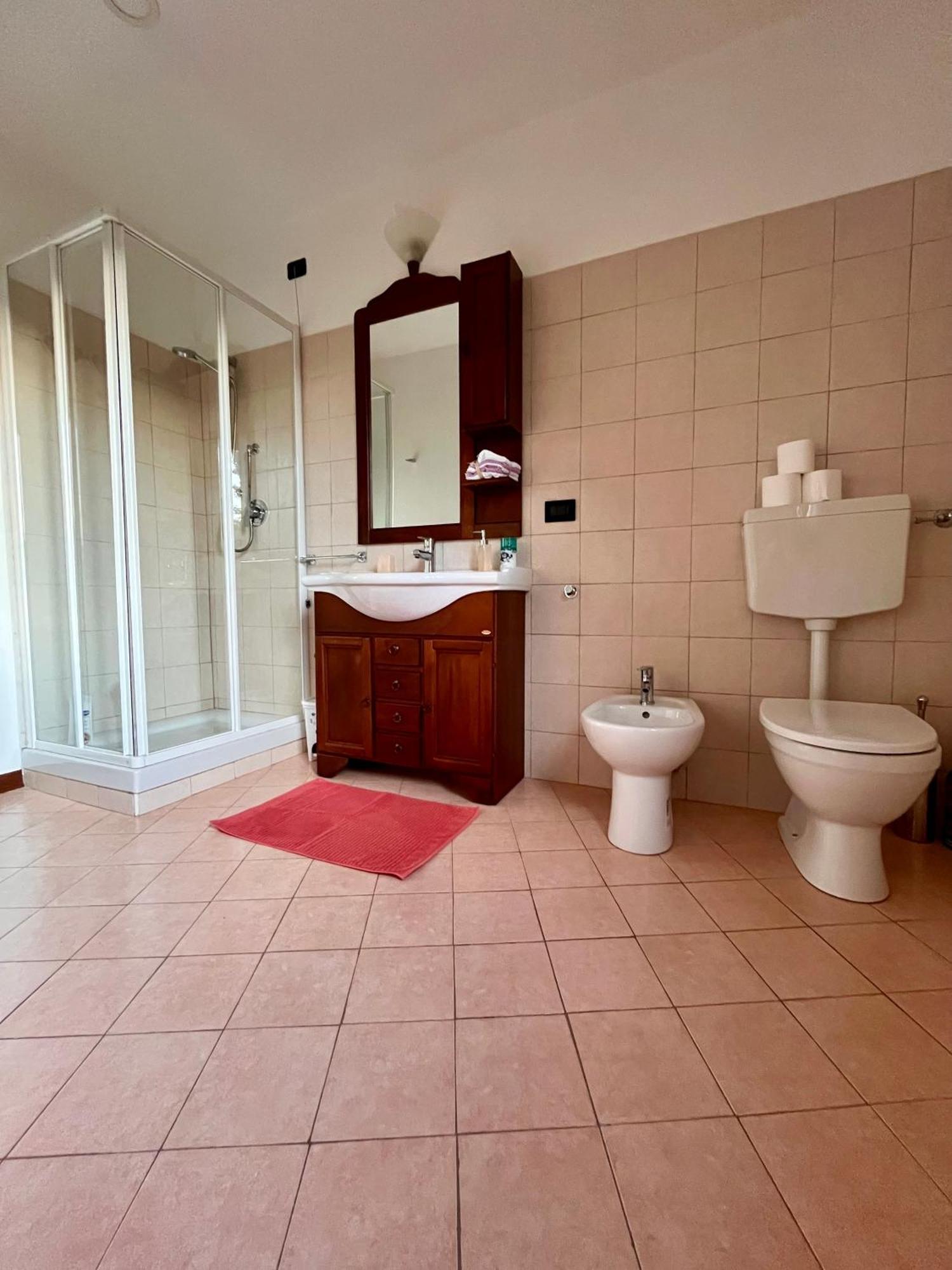 Holiday home Amazing Castle House Mombaldone